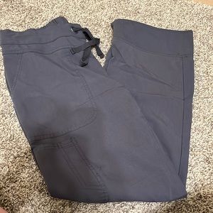 Greys Anatomy Signature Women's Straight Leg Cargo Scrub Pant Gray Size Medium